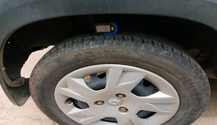 2020 Renault Kwid RXL, Petrol, Manual, 32,718 km, tyre