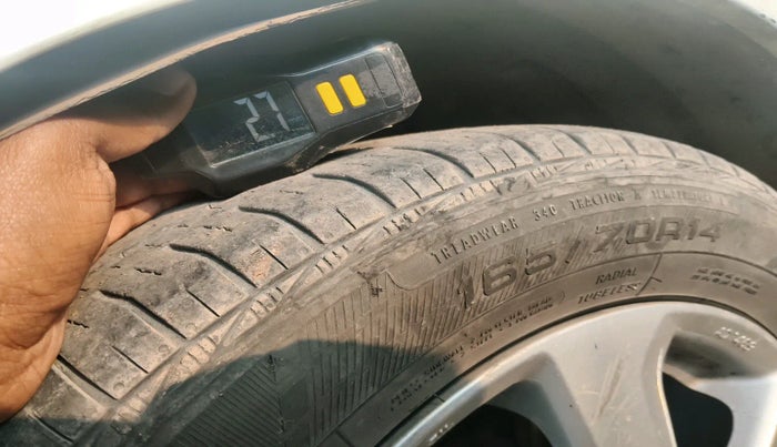 2017 Maruti Celerio ZXI (O), Petrol, Manual, 2,05,268 km, tyre