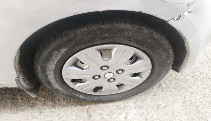2011 Hyundai i10 ERA 1.1 LPG, Petrol, Manual, 76,780 km, tyre