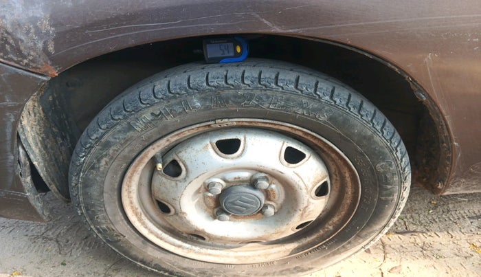 2011 Maruti Zen Estilo LXI, Petrol, Manual, 29,496 km, tyre