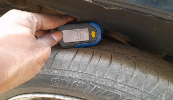 2010 Maruti Alto K10 LXI, Petrol, Manual, 68,240 km, tyre