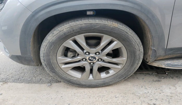 2020 KIA SELTOS HTX 1.5 PETROL, Petrol, Manual, 23,319 km, tyre