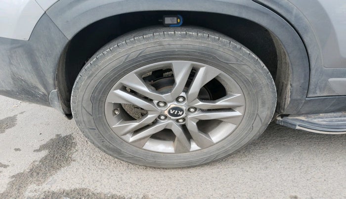 2020 KIA SELTOS HTX 1.5 PETROL, Petrol, Manual, 23,319 km, tyre