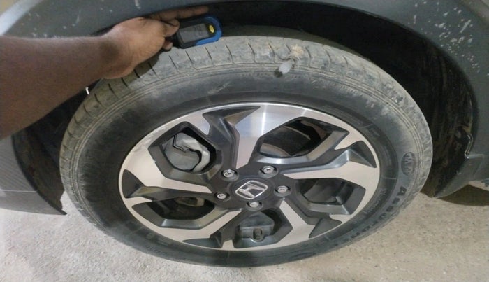 2016 Honda BR-V 1.5L I-VTEC V CVT, Petrol, Automatic, 32,399 km, tyre