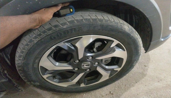 2016 Honda BR-V 1.5L I-VTEC V CVT, Petrol, Automatic, 32,399 km, tyre