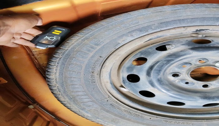 2017 Tata Tiago XZ PETROL, Petrol, Manual, 45,934 km, tyre