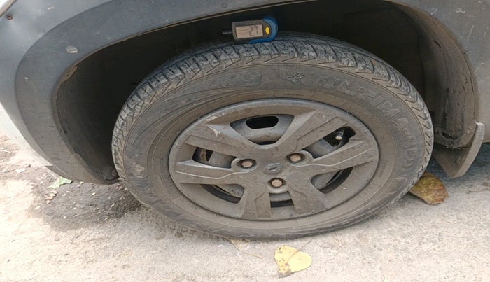 2019 Renault Kwid RXT 1.0 AMT (O), Petrol, Automatic, 21,189 km, tyre