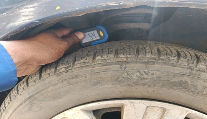 2011 Ford Figo EXI 1.2 PETROL, Petrol, Manual, 69,604 km, tyre