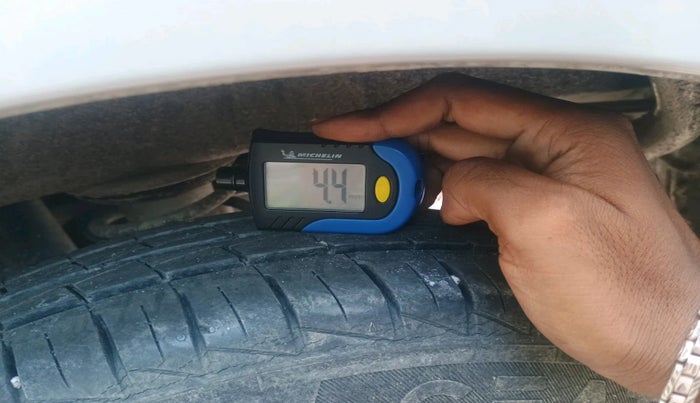 2019 Maruti Alto LXI, Petrol, Manual, 2,136 km, tyre