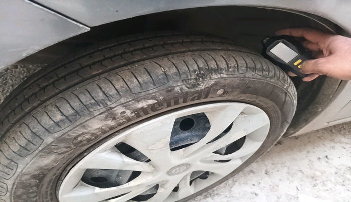 2016 Maruti Wagon R 1.0 VXI, Petrol, Manual, 92,883 km, tyre