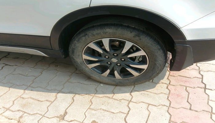 2021 Maruti S Cross ZETA 1.5, Petrol, Manual, 1,02,797 km, tyre