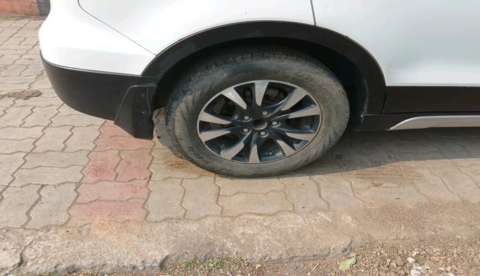 2021 Maruti S Cross ZETA 1.5, Petrol, Manual, 1,02,797 km, tyre