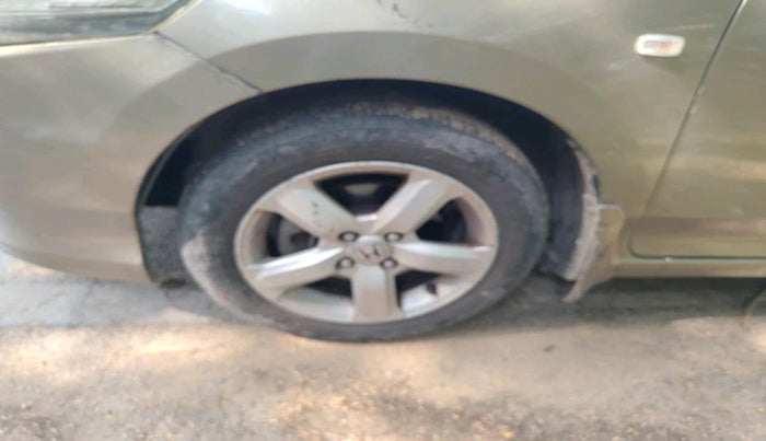 2010 Honda City 1.5L I-VTEC V AT, Petrol, Automatic, 1,08,664 km, tyre