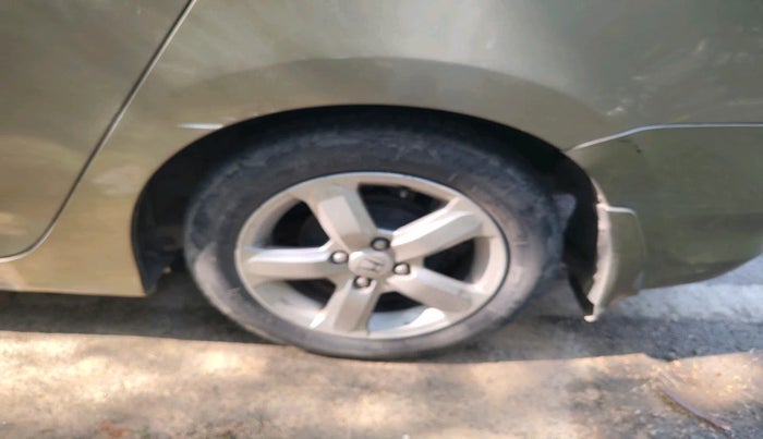 2010 Honda City 1.5L I-VTEC V AT, Petrol, Automatic, 1,08,664 km, tyre