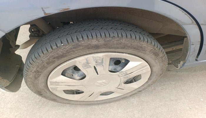 2012 Maruti Wagon R 1.0 VXI, Petrol, Manual, 43,989 km, tyre