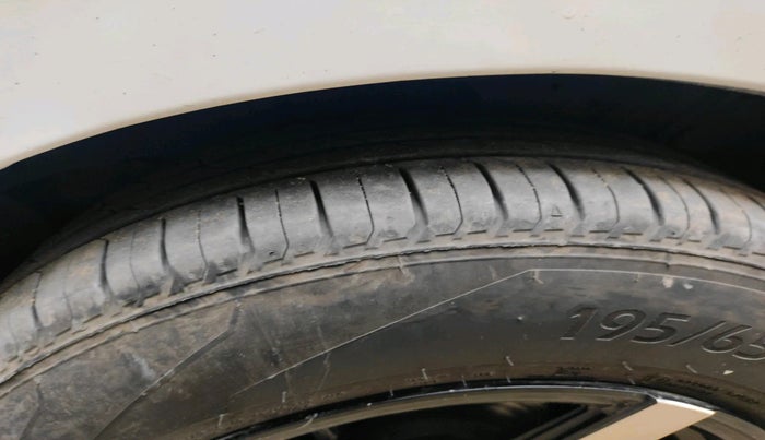 2021 Honda Amaze 1.2L I-VTEC S, Petrol, Manual, 1,07,043 km, tyre