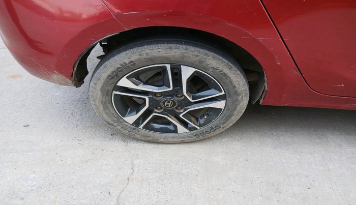 2018 Tata TIGOR XZA PETROL, Petrol, Automatic, 79,012 km, tyre