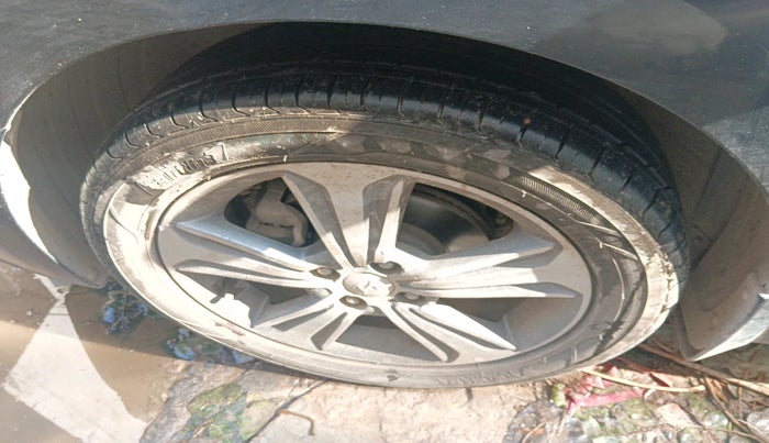 2018 Hyundai Verna 1.6 VTVT SX, Petrol, Manual, 62,516 km, tyre
