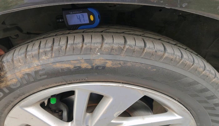 2015 Honda Jazz 1.5L I-DTEC V, Diesel, Manual, 97,561 km, tyre