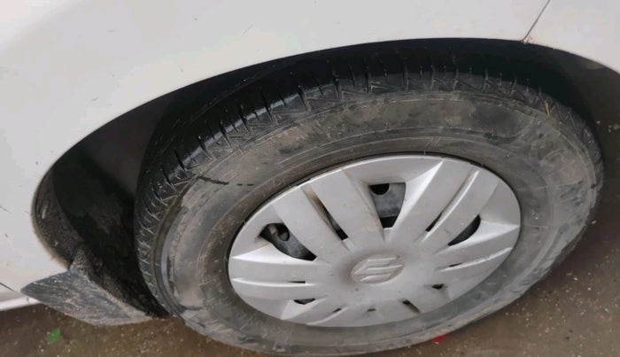 2020 Maruti Alto VXI, Petrol, Manual, tyre