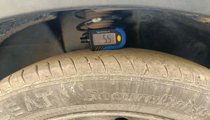 2017 Maruti IGNIS ZETA 1.2, Petrol, Manual, 1,63,532 km, tyre