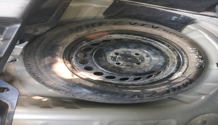 2020 Maruti Baleno DELTA PETROL 1.2, Petrol, Manual, 42,709 km, tyre