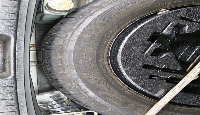 2017 Hyundai Creta SX PLUS AT 1.6 PETROL, Petrol, Automatic, 63,445 km, tyre