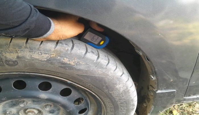 2015 Maruti Ertiga VDI, Diesel, Manual, 1,23,406 km, tyre