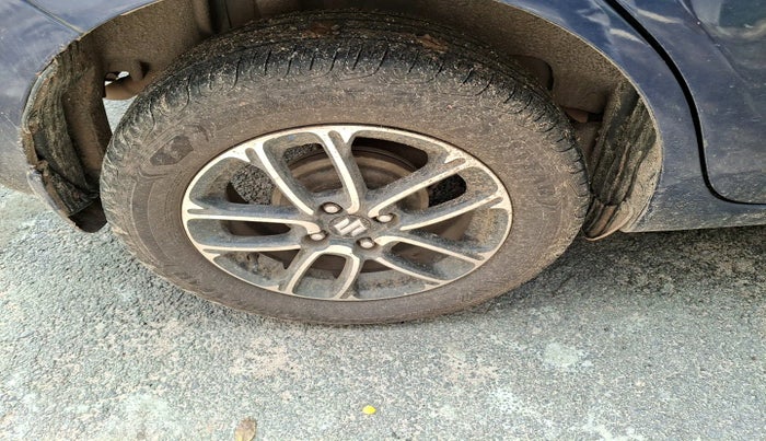 2019 Maruti Swift ZXI PLUS, Petrol, Manual, 69,966 km, tyre