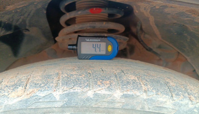 2019 Mahindra XUV300 W8 (O) 1.5 DIESEL, Diesel, Manual, 87,032 km, tyre