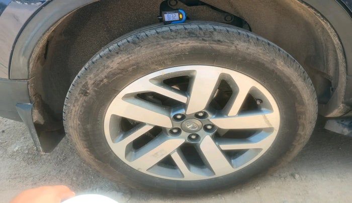 2023 Tata Safari XZA PLUS O 6STR, Diesel, Automatic, 23,741 km, tyre