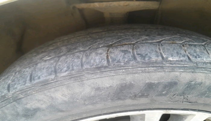 2016 Toyota Corolla Altis VL CVT PETROL, Petrol, Automatic, 88,162 km, tyre