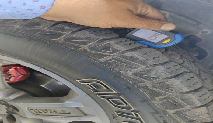 2021 Mahindra Thar LX D AT 4WD HT, Diesel, Automatic, 52,753 km, tyre