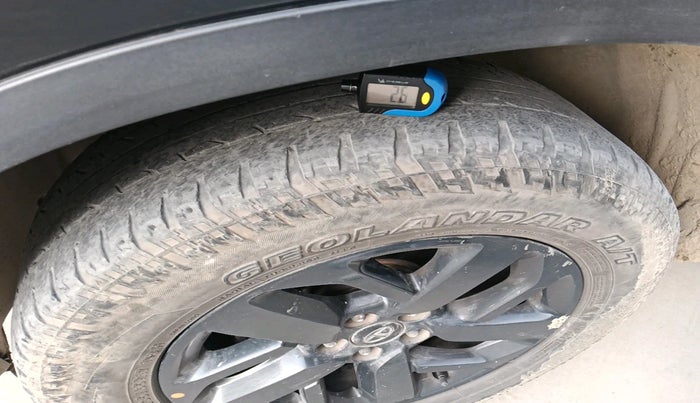 2022 Tata Harrier XTA PLUS 2.0L KRYOTEC DARK EDITION, Diesel, Automatic, 96,321 km, tyre