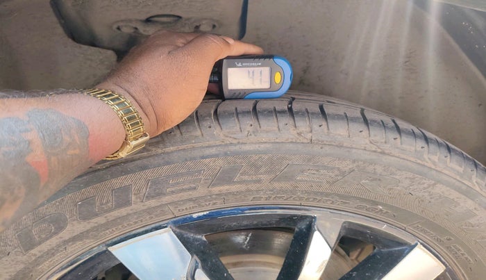 2019 MG HECTOR SMART 2.0 DIESEL, Diesel, Manual, 1,85,980 km, tyre