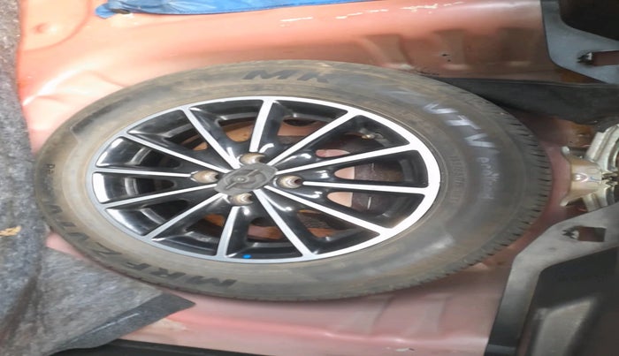 2019 Maruti Baleno DELTA PETROL 1.2, Petrol, Manual, 62,404 km, tyre