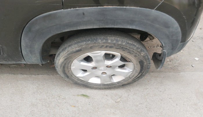 2017 Renault Kwid CLIMBER 1.0, Petrol, Manual, 33,809 km, tyre