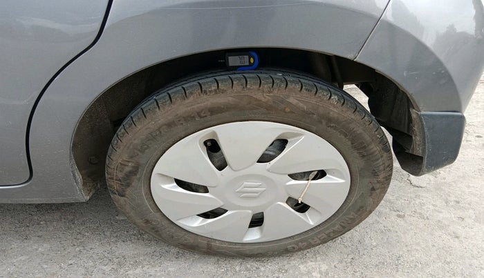 2017 Maruti Celerio ZXI AMT (O), Petrol, Automatic, 1,04,478 km, tyre