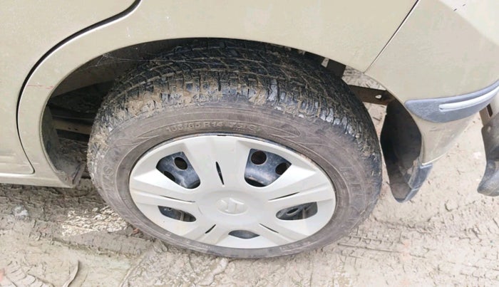 2016 Maruti Wagon R 1.0 VXI, Petrol, Manual, 58,691 km, tyre