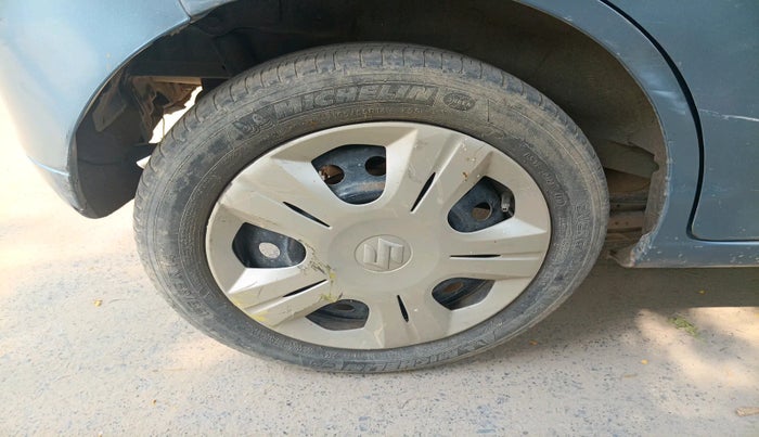 2014 Maruti Wagon R 1.0 VXI, Petrol, Manual, 1,08,695 km, tyre