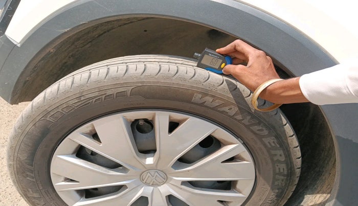 2024 Volkswagen TAIGUN COMFORTLINE 1.0 TSI MT, Petrol, Manual, 10,183 km, tyre