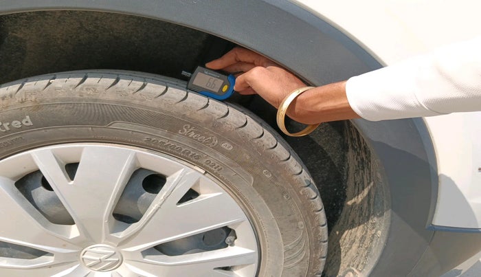 2024 Volkswagen TAIGUN COMFORTLINE 1.0 TSI MT, Petrol, Manual, 10,183 km, tyre