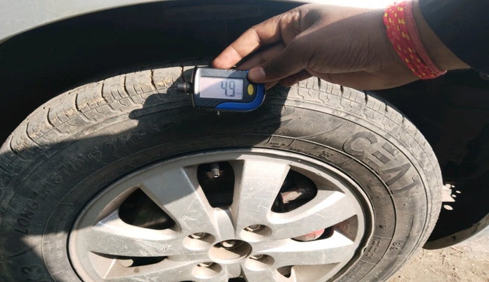 2014 Maruti Swift Dzire VDI, Diesel, Manual, 1,48,030 km, tyre