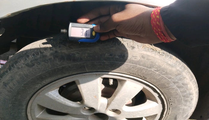 2014 Maruti Swift Dzire VDI, Diesel, Manual, 1,48,030 km, tyre