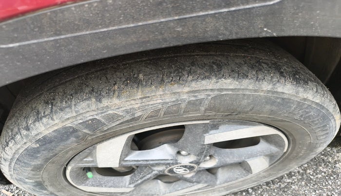 2019 Hyundai VENUE SX(O) 1.4 CRDI, Diesel, Manual, 61,728 km, tyre