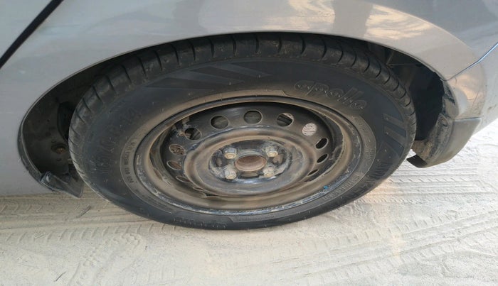 2022 Maruti Celerio VXI CNG, Petrol, Manual, 72,959 km, tyre