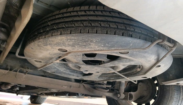 2019 Nissan Kicks XV PREMIUM O DUAL TONE DIESEL, Diesel, Manual, 35,106 km, tyre