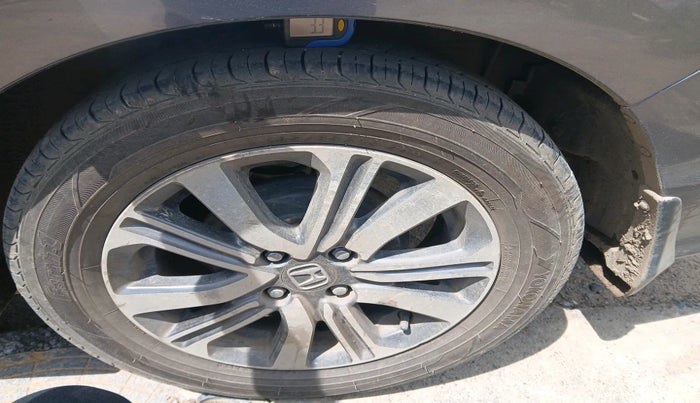 2021 Honda City 1.5L I-VTEC V MT 4TH GEN, Petrol, Manual, 65,325 km, tyre