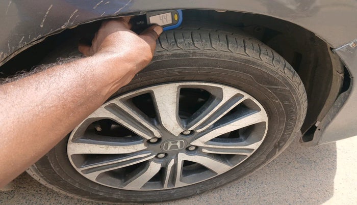 2021 Honda City 1.5L I-VTEC V MT 4TH GEN, Petrol, Manual, 65,325 km, tyre