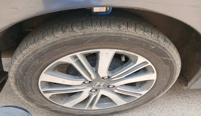 2021 Honda City 1.5L I-VTEC V MT 4TH GEN, Petrol, Manual, 65,325 km, tyre